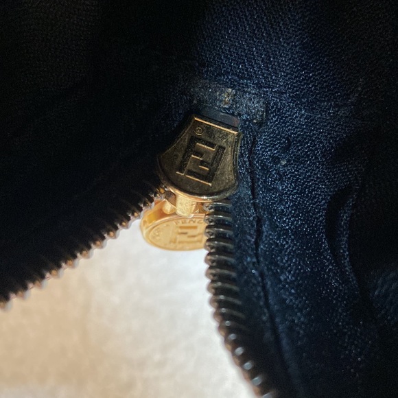 fendi bag - Picture 9 of 16